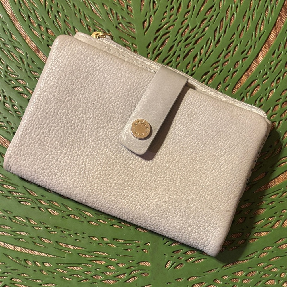 Radley Elegant Cream Leather Wallet